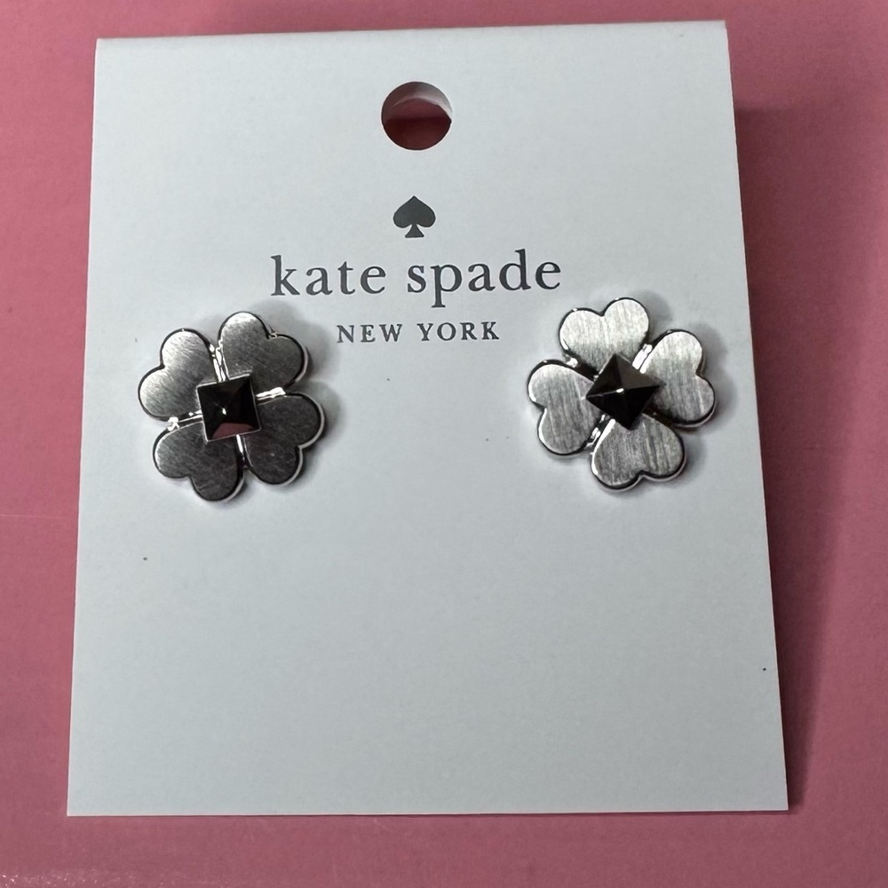 kate spade silver floral stud earrings with black center